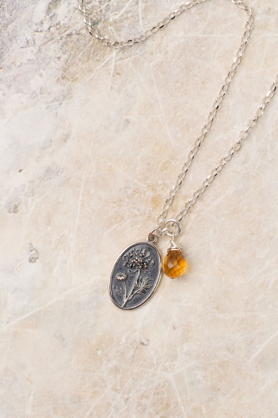 Birth Flower 16.5-18.5" November Chrysanthemum & Citrine Simple Necklace