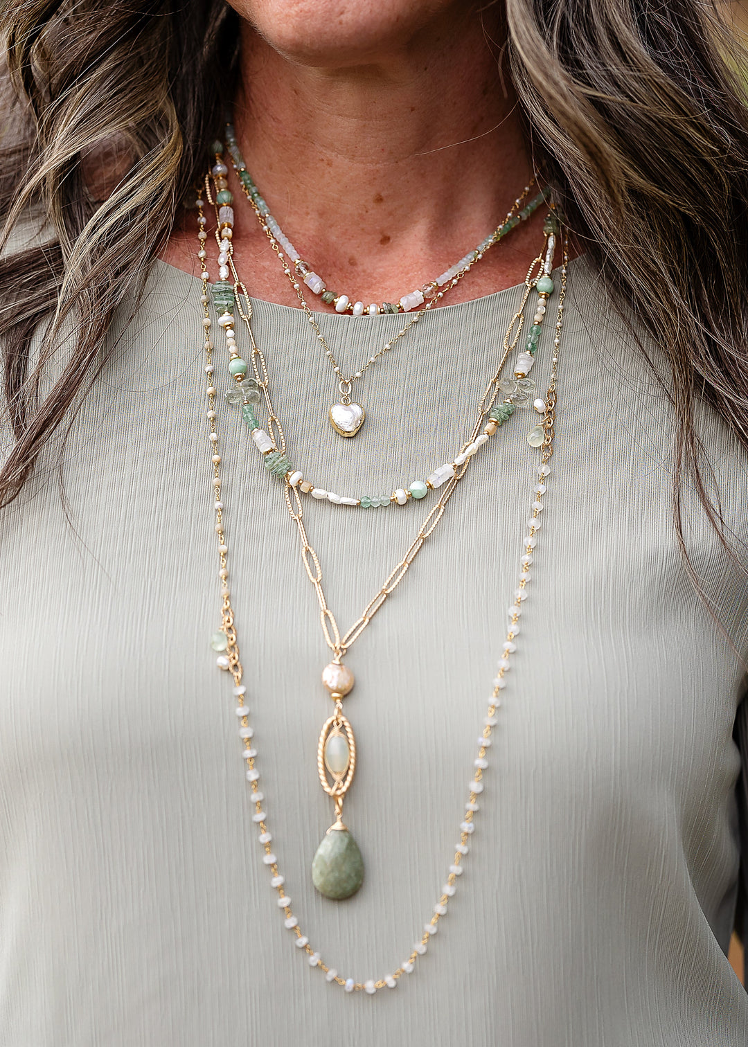 Contentment 17.5-19.5" Pearl Bezel Simple Necklace