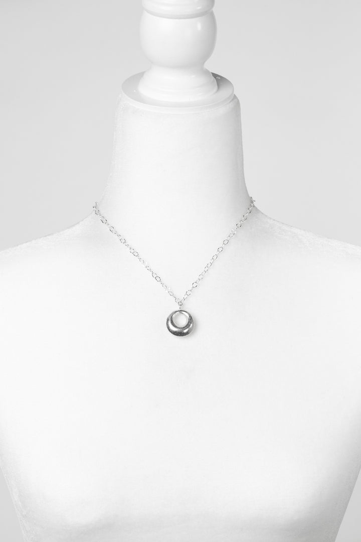 Fae 15-17" Silver Crescent Hoop Pendant Simple Necklace