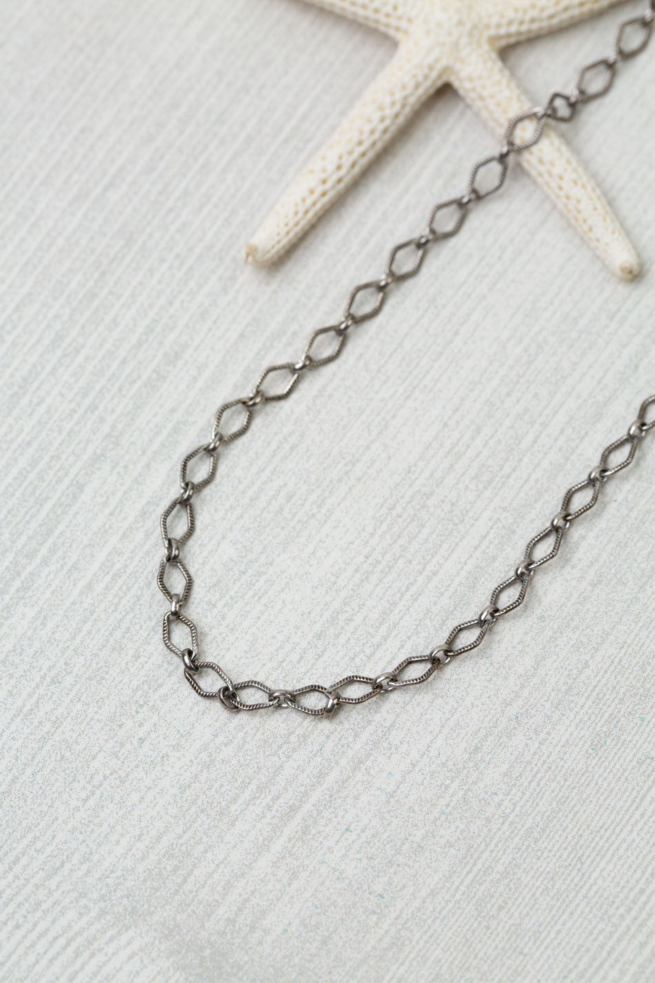 One Of A Kind 17-19" Antique Sterling Silver Textured Chain Simple Necklace