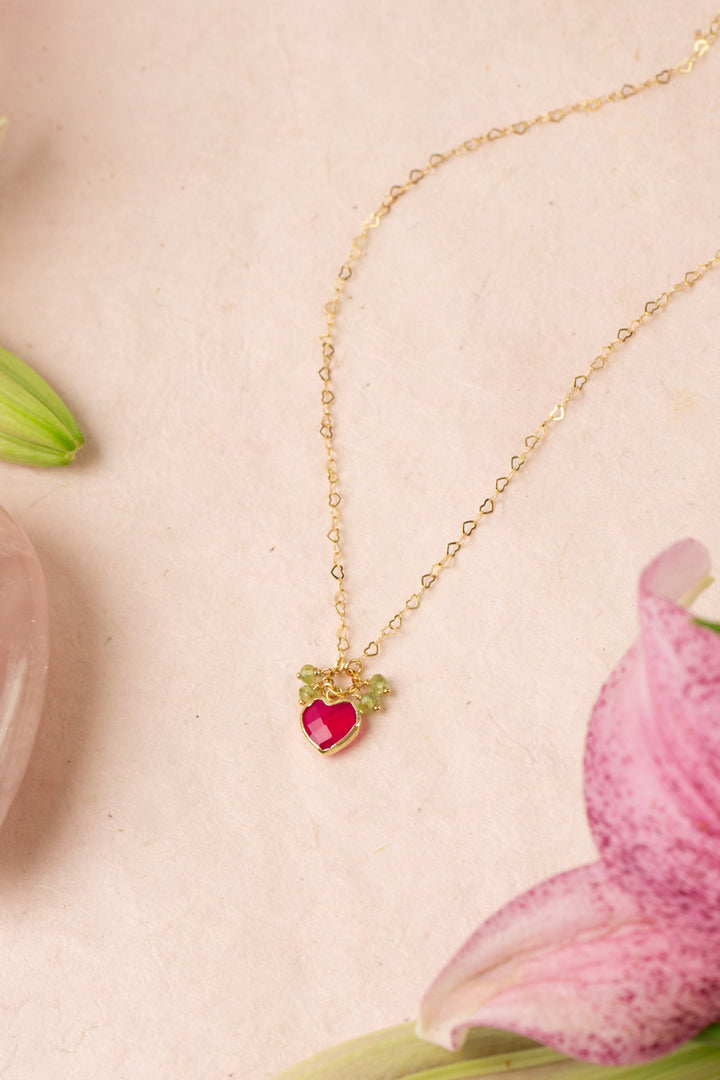 Splendor 15.5-17.5" Fuchsia Jade Heart Bezel, Peridot Simple Necklace