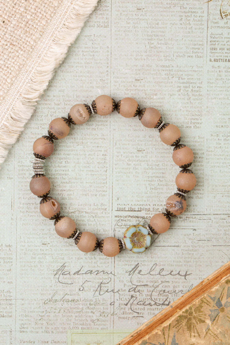Wisdom Within 6.5" Crackle Agate With Czech Glass With Flower Stretch Bracelet