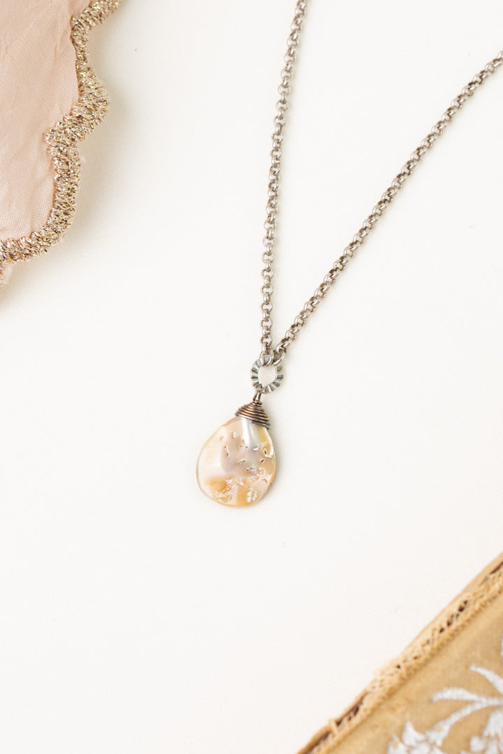Windsor Castle 15.5-17.5" Abalone Teardrop Briolette Simple Necklace